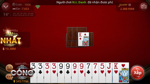 Game bài Tiến Lên Miền Nam là một trong những trò chơi phổ biến nhất tại 789CLUB. Trò chơi này không chỉ thu hút người chơi bởi tính hấp dẫn mà còn vì nó mang đậm bản sắc văn hóa Việt Nam.